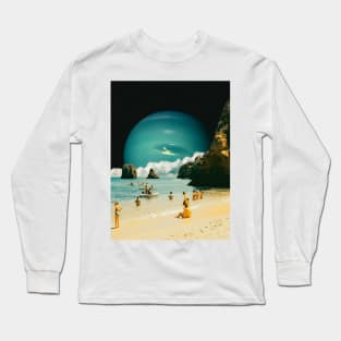 Space Beach: Retro-Futurism Art Long Sleeve T-Shirt